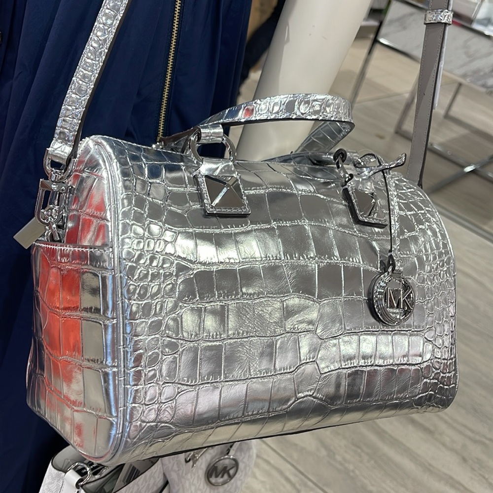 Michael Kors Grayson Medium Metallic Crocodile Embossed Leather Satchel
Silver - Picture 11 of 16